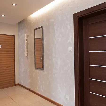 Aquatic Happy Hours Apartment